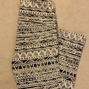 TRIBAL Yoga/Leggings *Mint condition*